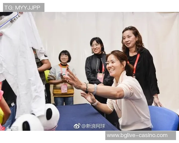 李娜与凯斯在迈阿密赛的精彩对决引发球迷热议